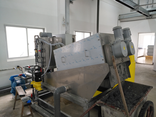 Screw Press Sludge Dewatering Machine for Industrial Wastewater Treatment